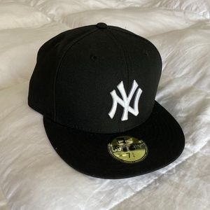 New York Yankees New Era Fitted Hat